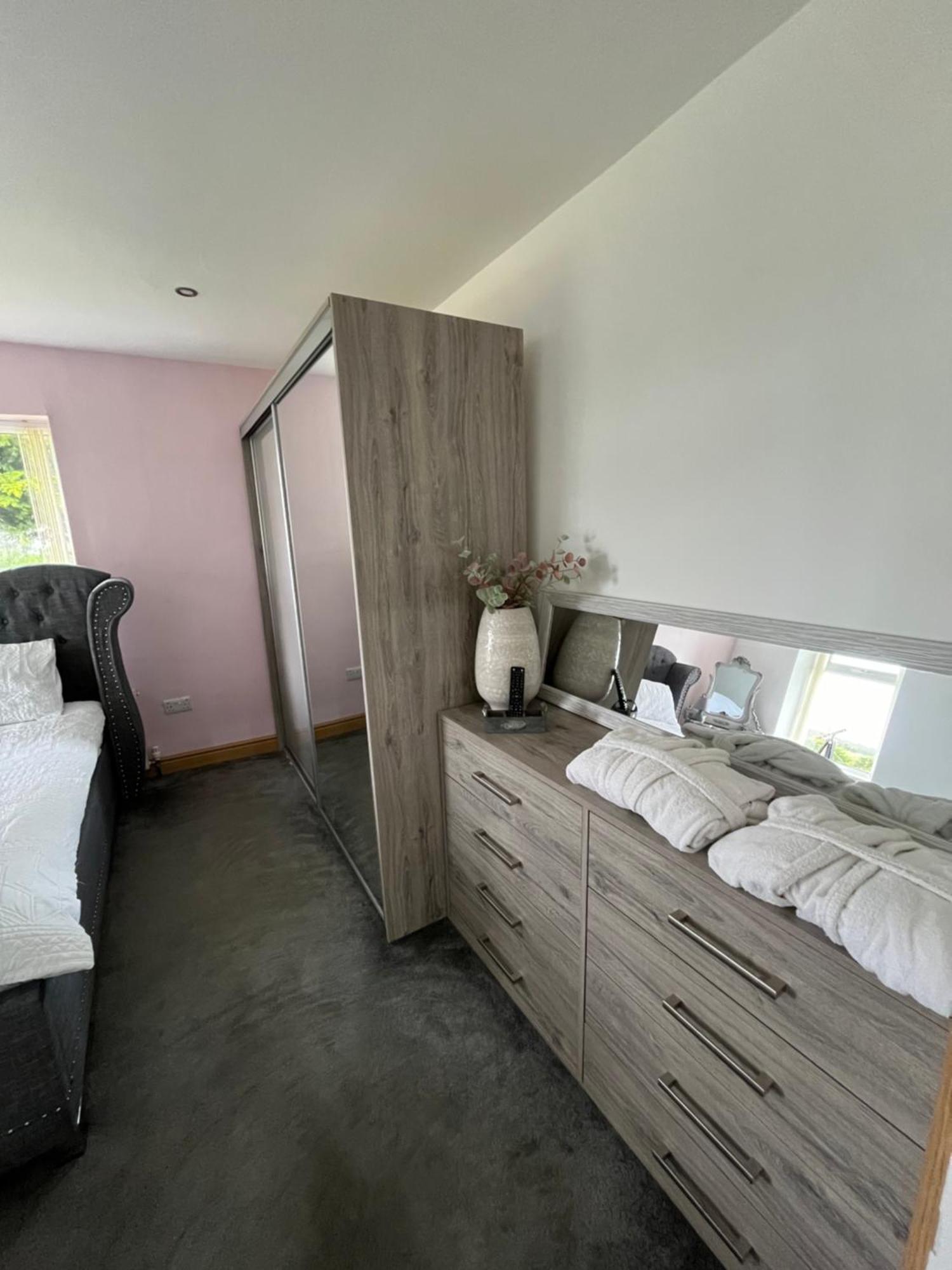 Unique Countryside Stay Dundrod Exterior photo